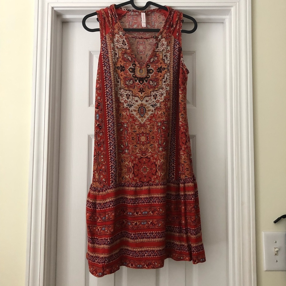 Sleeveless dress